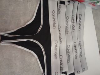 Tangas Calvin Klein Negros Pack 5