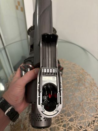 Corpo Dyson con ciclone