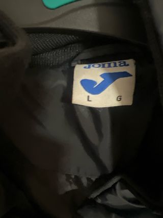 Abrigo Joma Negro Talla L