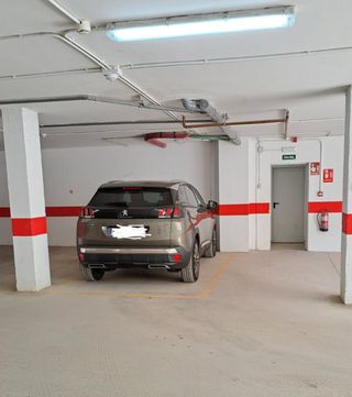 Alquiler Plaza de Garaje Amplia
