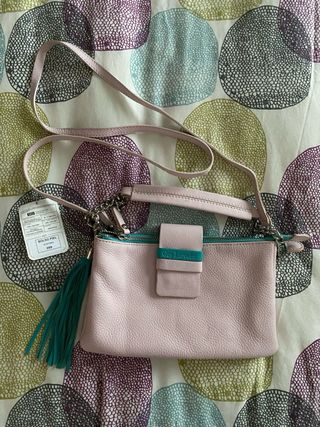 Bolso Piel Rosa y Verde Guy Laroche