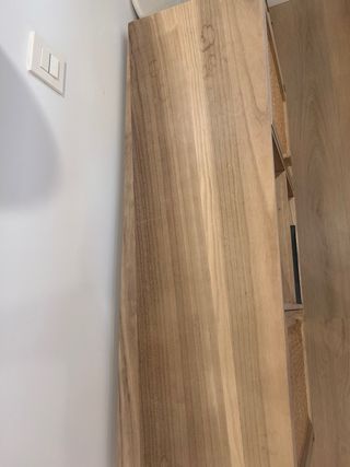 Aparador de ratán y madera