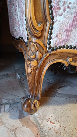 Divano letto e 2 poltrone stile Liberty