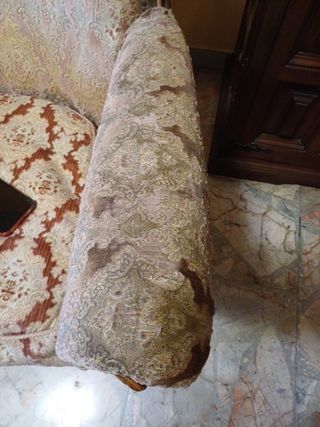 Divano letto e 2 poltrone stile Liberty