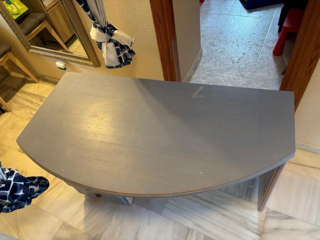 Escritorio madera y metal