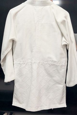 Traje de Judo Blanco OUTSHOCK