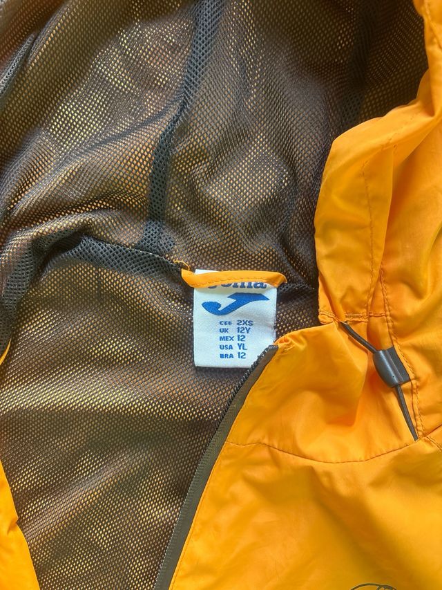 Chubasquero Joma Getafe CF Naranja Talla M 12 niño