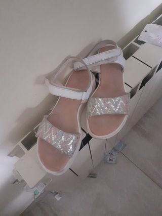 Sandalias Pablosky Niña Talla 35 Tornasol