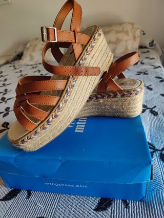 Sandalias Mustang Marrones