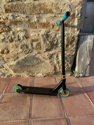 Patín scooter NKD Diesel