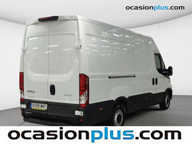 Iveco Daily Furgon 35S 16 V 3520L/H2 Auto 115 kW (156 CV)