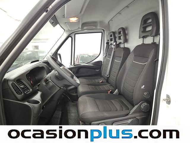 Iveco Daily Furgon 35S 16 V 3520L/H2 Auto 115 kW (156 CV)