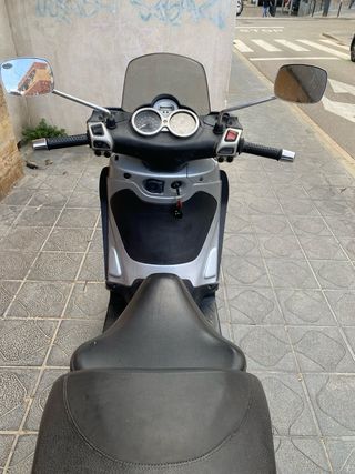 Piaggio Beverly 400 i.e