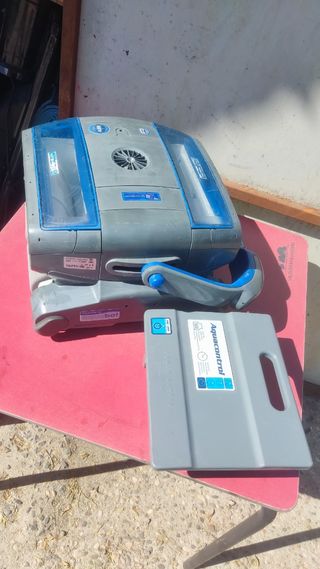 Robot Limpiafondos Aquabot Power Typhoon