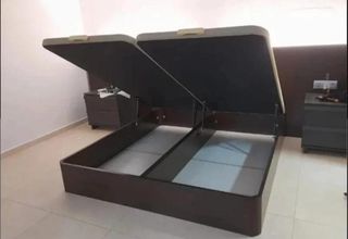 Canapés,colchones,mesitas, cabezales, somier,base