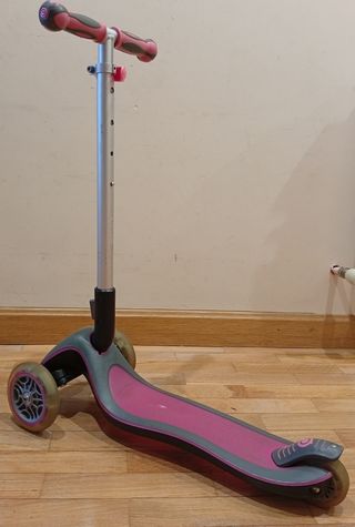 Patinete Globber 3 ruedas morado 