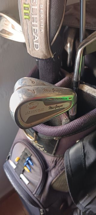 Palos de Golf Callaway y MacGregor