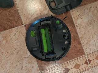 Roomba iRobot 5 con base