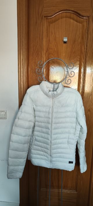 Chaqueta Pull & Bear Blanca Talla M