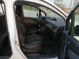 🚗✨ Renault Kangoo desde 280€/mes