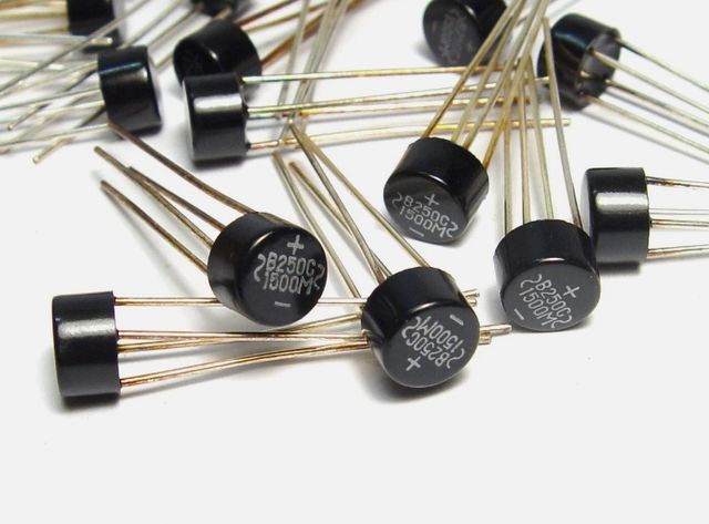 Puente Rectificador B250C1500 bolsas 25 unidades.