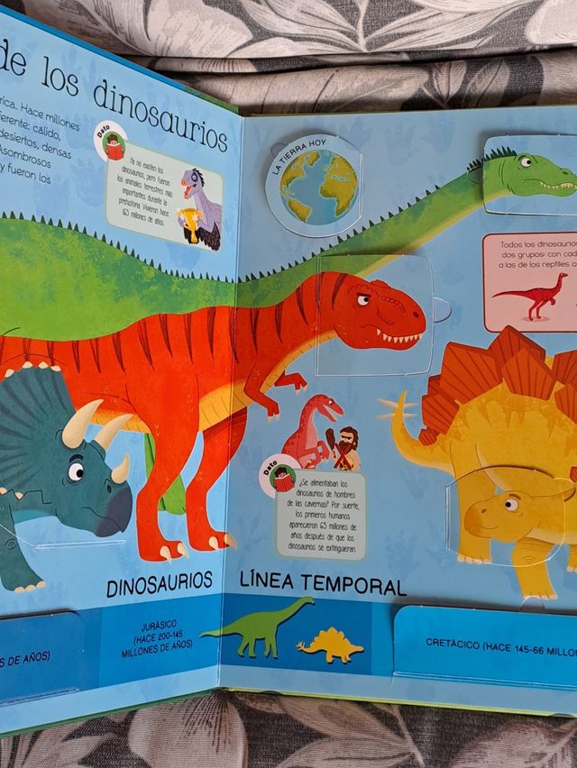 Dinosaurios (libro con solapas)