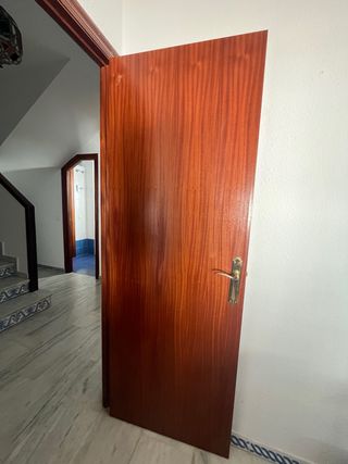 Puertas de madera interior

