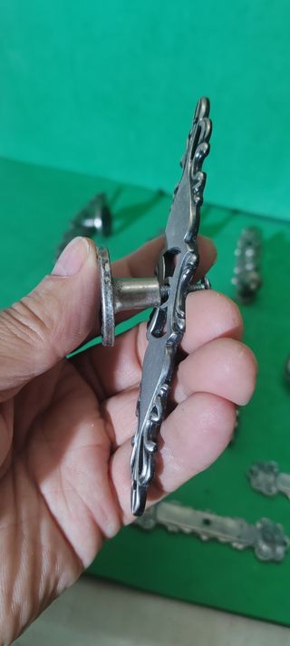 Lote 18 Tiradores Vintage Años 70
L10