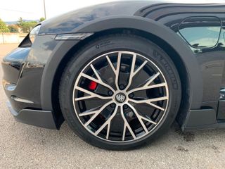 PORSCHE Taycan 4S Cross Turismo