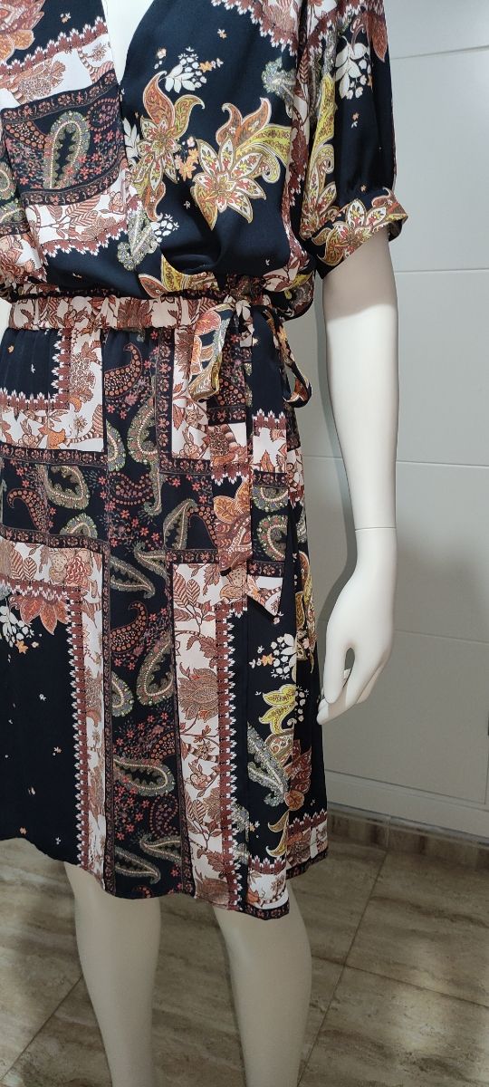 Vestido estampado paisley Roberto Torretta