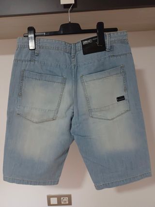 Bermudas vaqueras hombre UPBNDIST