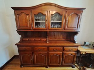 Armario comedor vitrina y cajones madera maciza