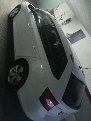 Skoda Fabia 2015