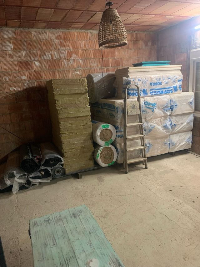 (1200€ esta semana)Aislamiento y chapas onduladas