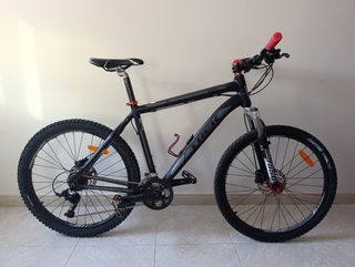 Bicicleta TREK Four Series 4500