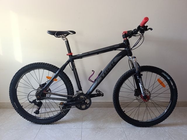 Bicicleta TREK Four Series 4500 
