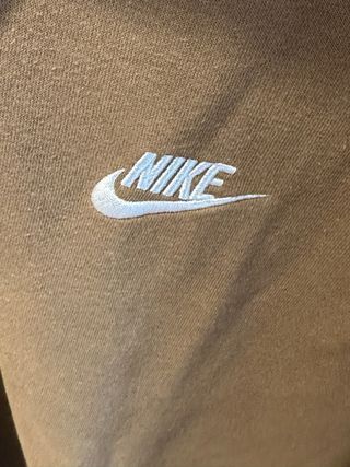 Sudadera Nike Marrón Básica