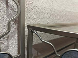 Entradita de cristal y metal plateado