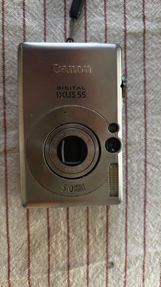 Cámara Digital Canon IXUS 55 Plata
