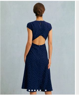 Vestido midi azul con lunares