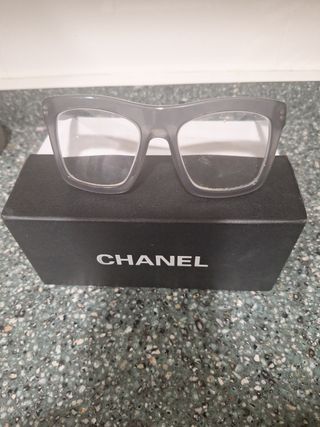 Gafas Chanel Montura Gris.Sin cristales 