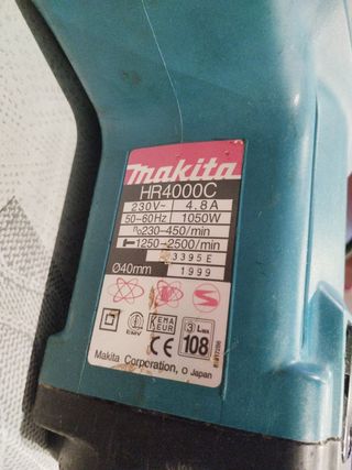 Taladro y Martillo Makita HR4000C