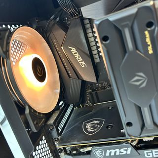 PC SOBREMESA RYZEN 5 5600X 16GBRAM 1TB SSD GEFORCE RTX 3060 MSI