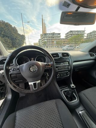 Volkswagen Golf 2012 1.6tdi 105cv 