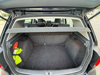 Volkswagen Golf 2012 1.6tdi 105cv 