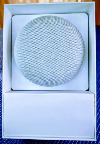 Google Nest Mini (2ª Gen) Gris