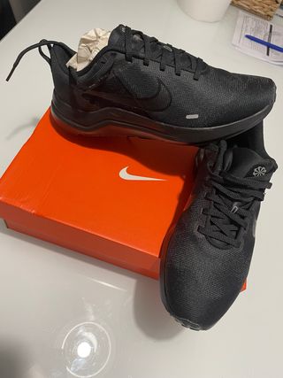 Tenis Nike Negros