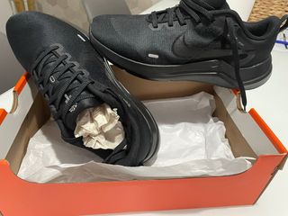 Tenis Nike Negros
