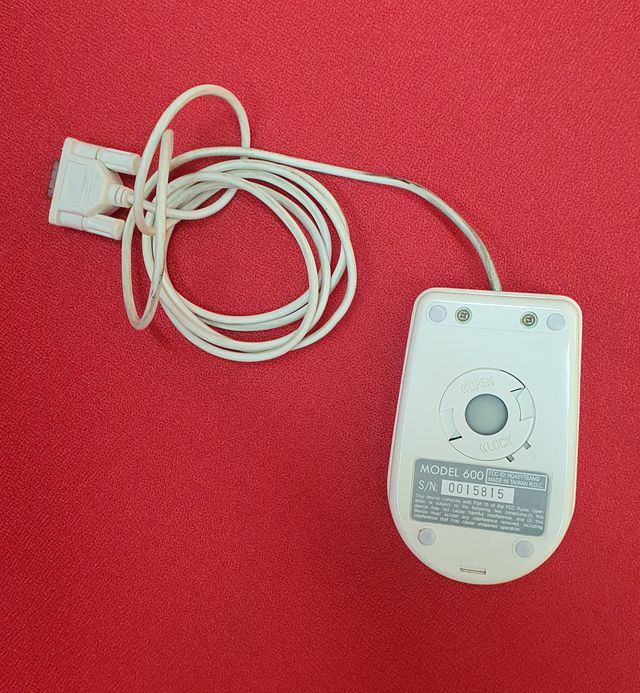 Ratón TrueMouse Bola Puerto Serie Blanco/Rojo