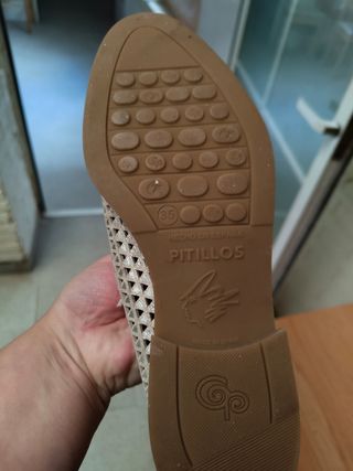 Zapatos Pitillos Piel dorados/ plateados